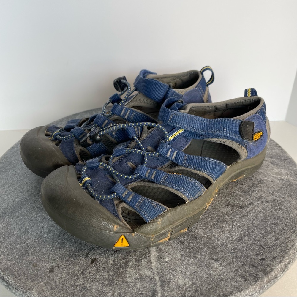 Keen Newport 2 Waterproof Closed Toe Sandals 5